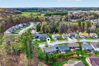 32 Gainsborough Road • Bracebridge, ON photo 8