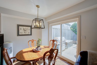 144 N Kincardine Street • West Grey, ON photo 9