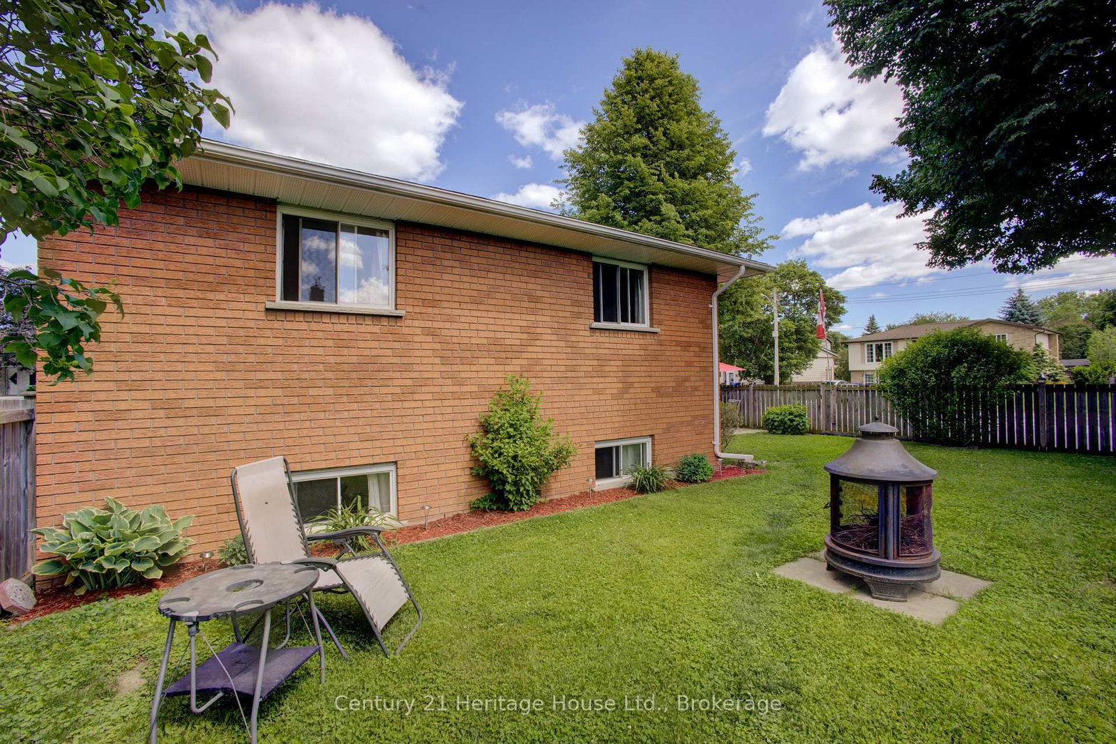 202 15th Avenue • Hanover, ON photo 36