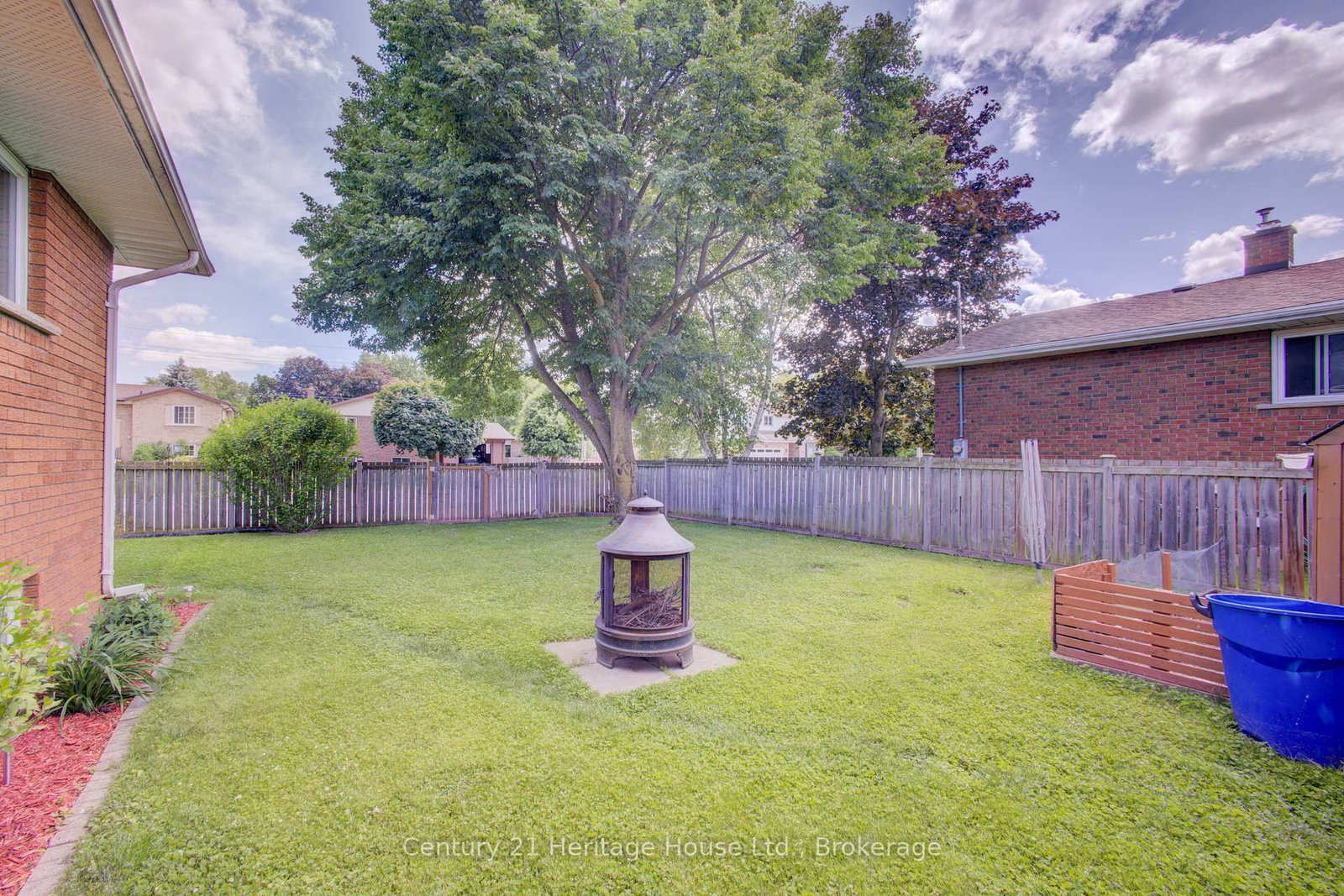 202 15th Avenue • Hanover, ON photo 37