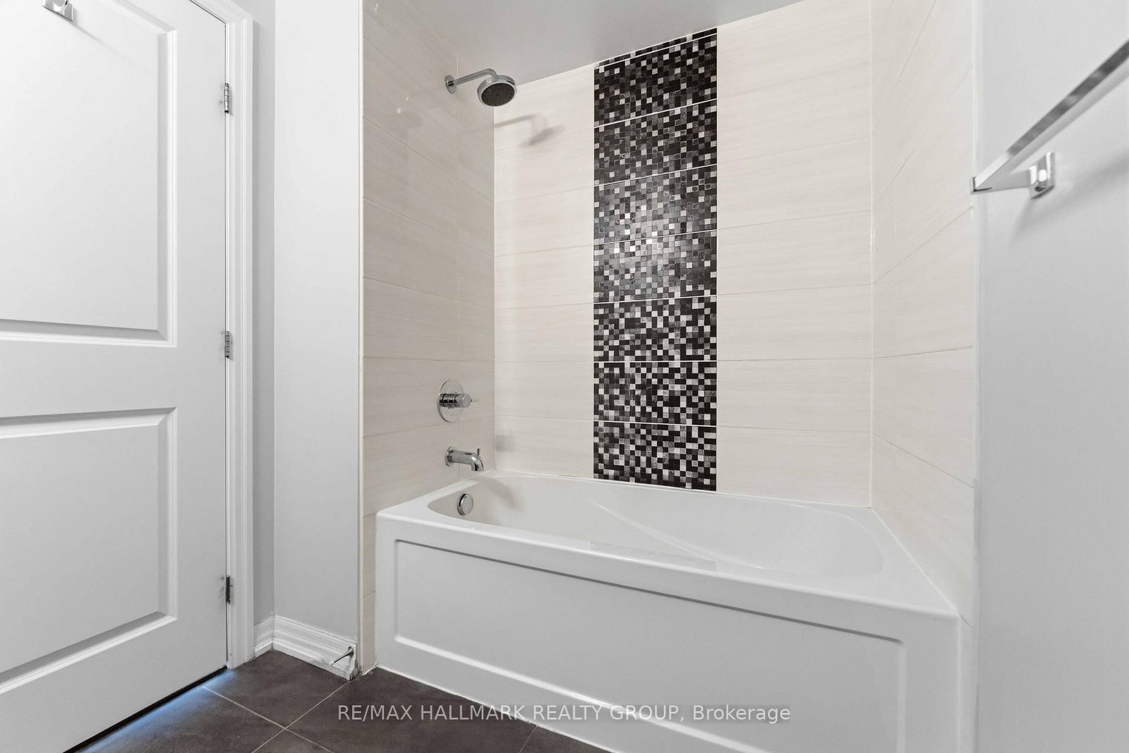 195 Besserer Street • #1402 • Ottawa, ON photo 20