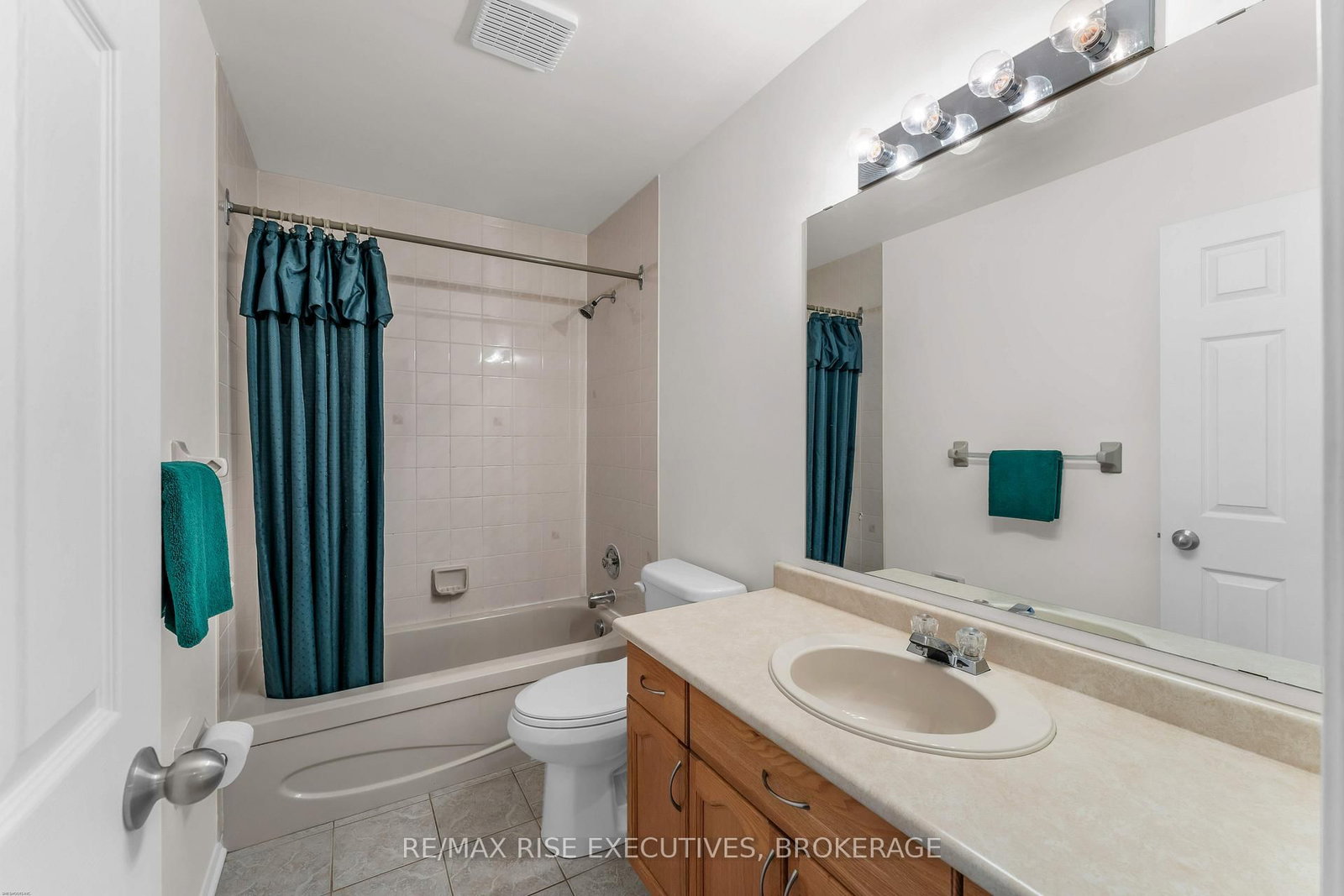 1304 Fisher Crescent • Kingston, ON photo 31