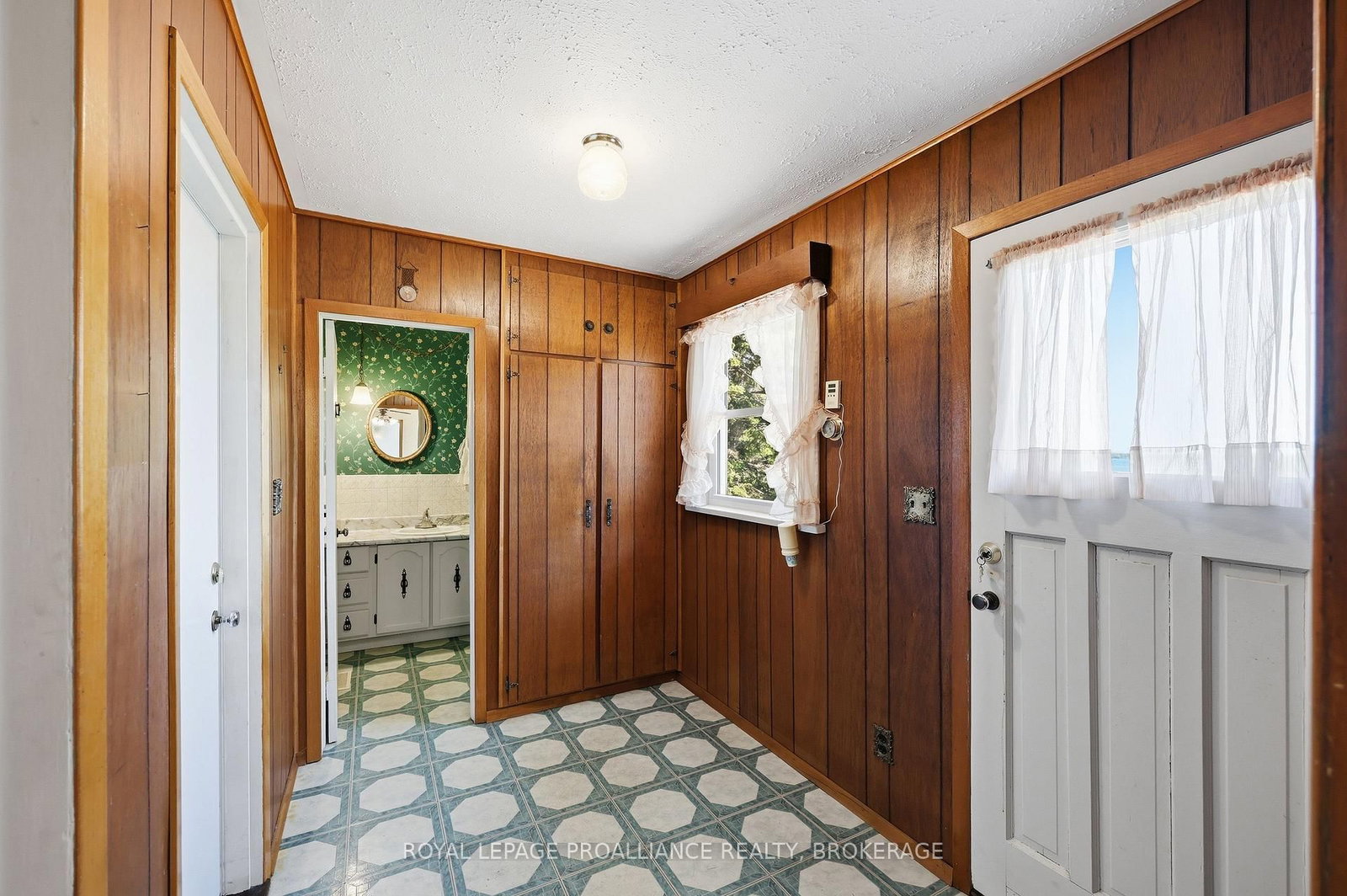 4756 Bath Road • Bath, ON photo 23