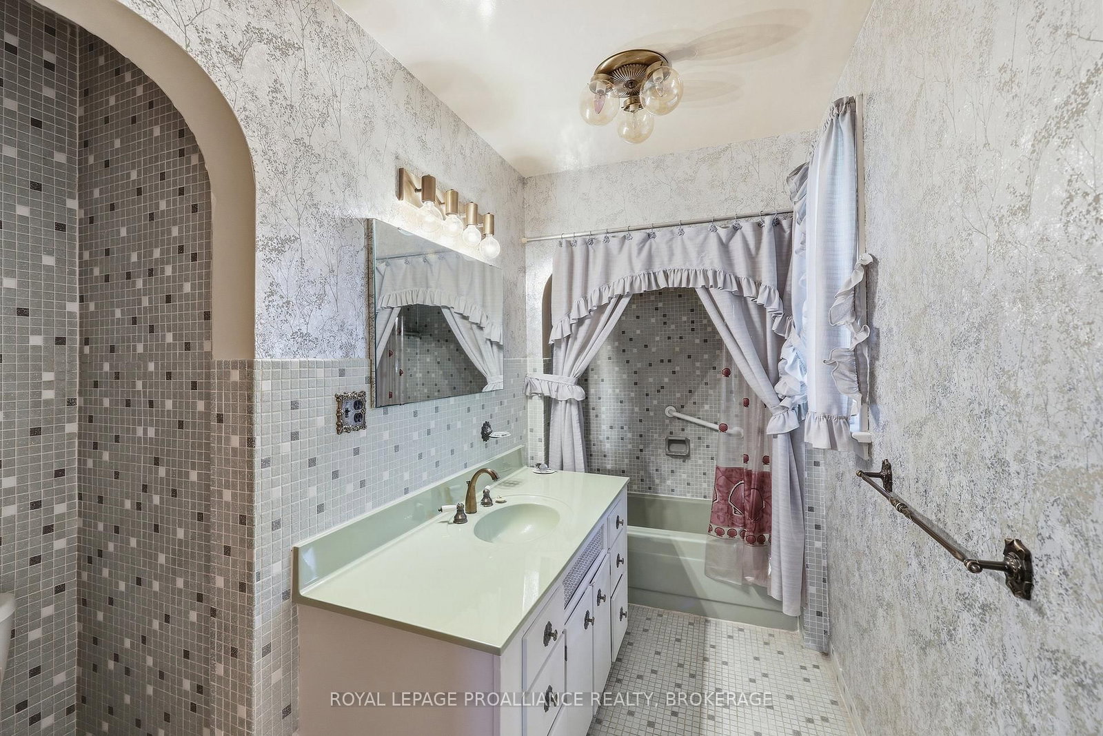 4756 Bath Road • Bath, ON photo 30