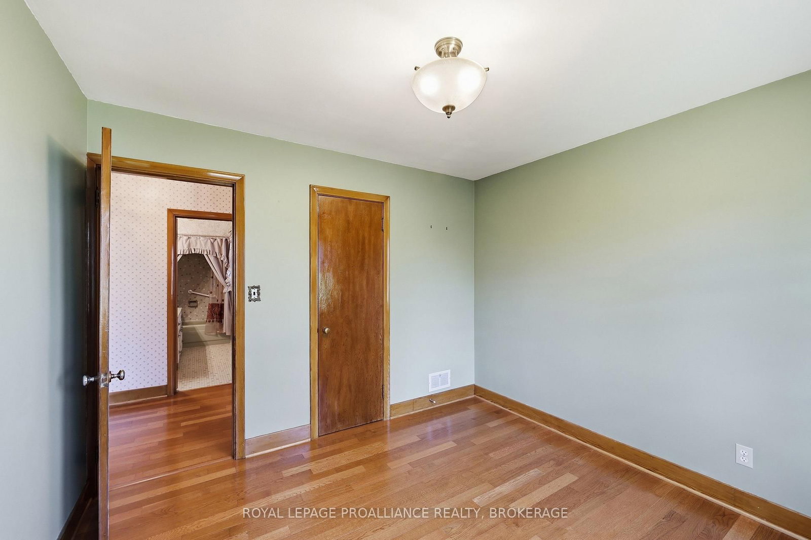 4756 Bath Road • Bath, ON photo 32