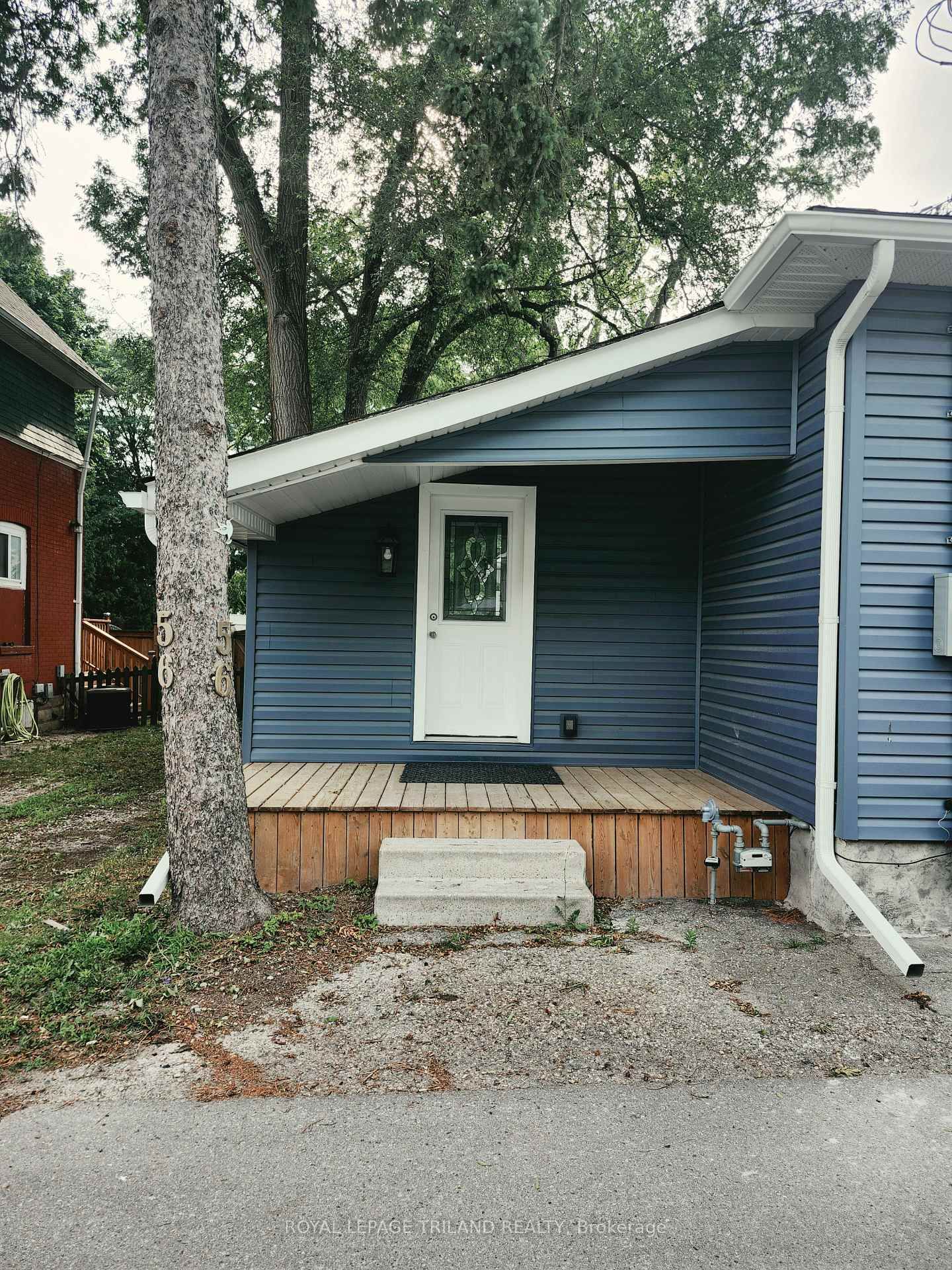 56 Mondamin Street • St. Thomas, ON photo 23