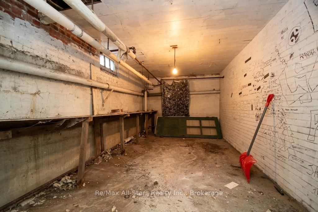173 Lindsay Street S • Kawartha Lakes, ON photo 41