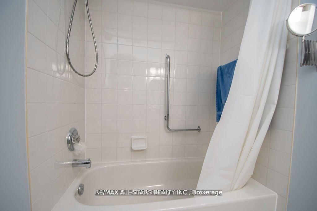 51 Rivermill Boulevard • #305 • Kawartha Lakes, ON photo 14