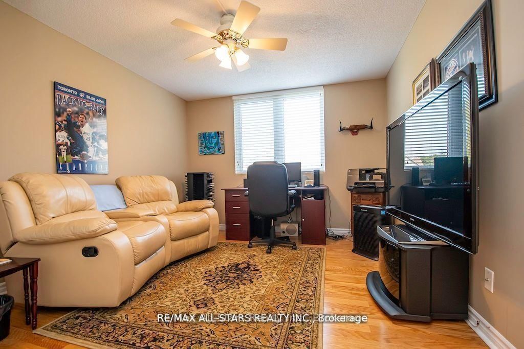 51 Rivermill Boulevard • #305 • Kawartha Lakes, ON photo 18