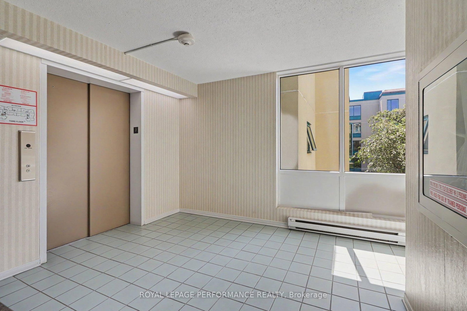 340 Centrum Boulevard • #304 • Ottawa, ON photo 24