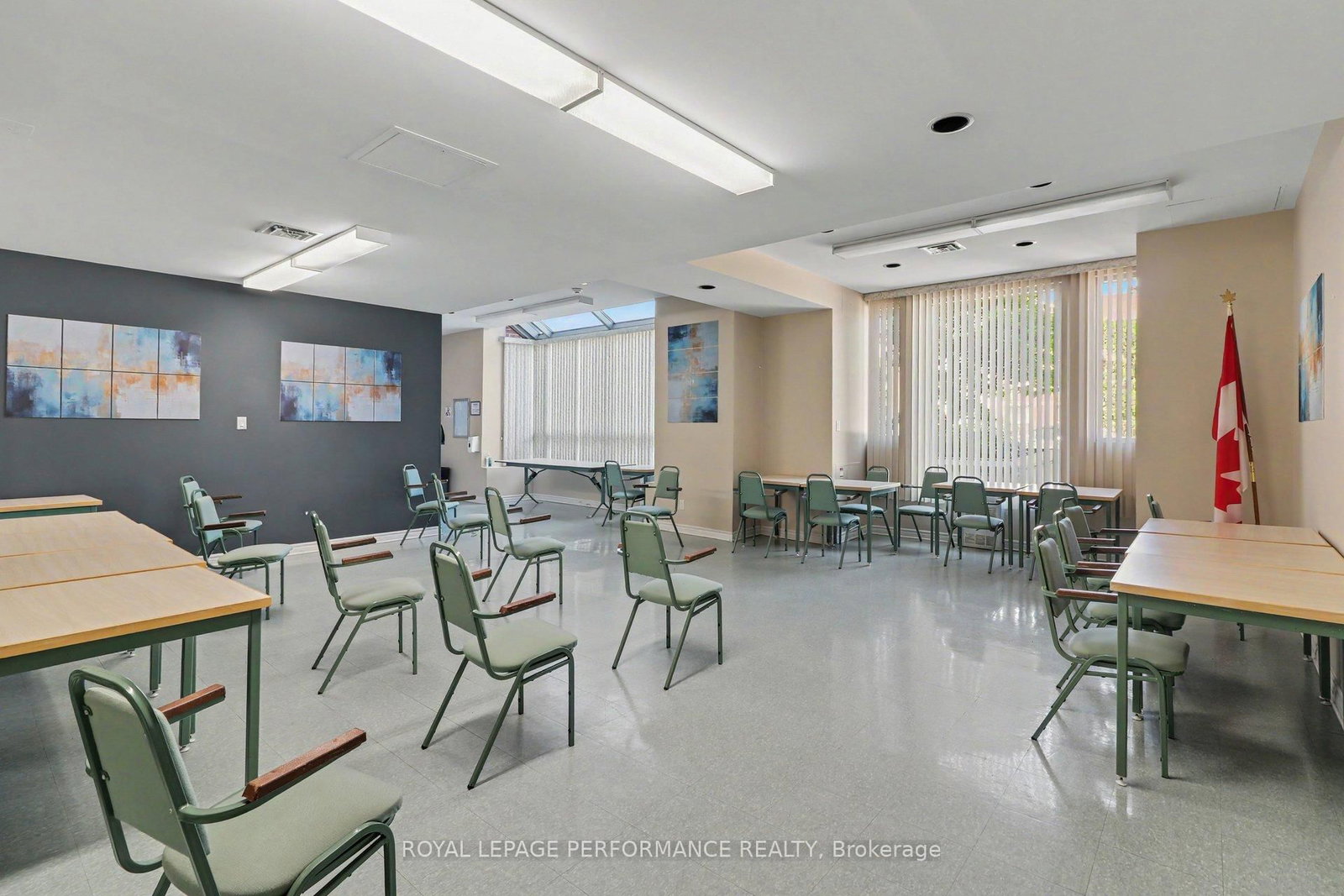 340 Centrum Boulevard • #304 • Ottawa, ON photo 30