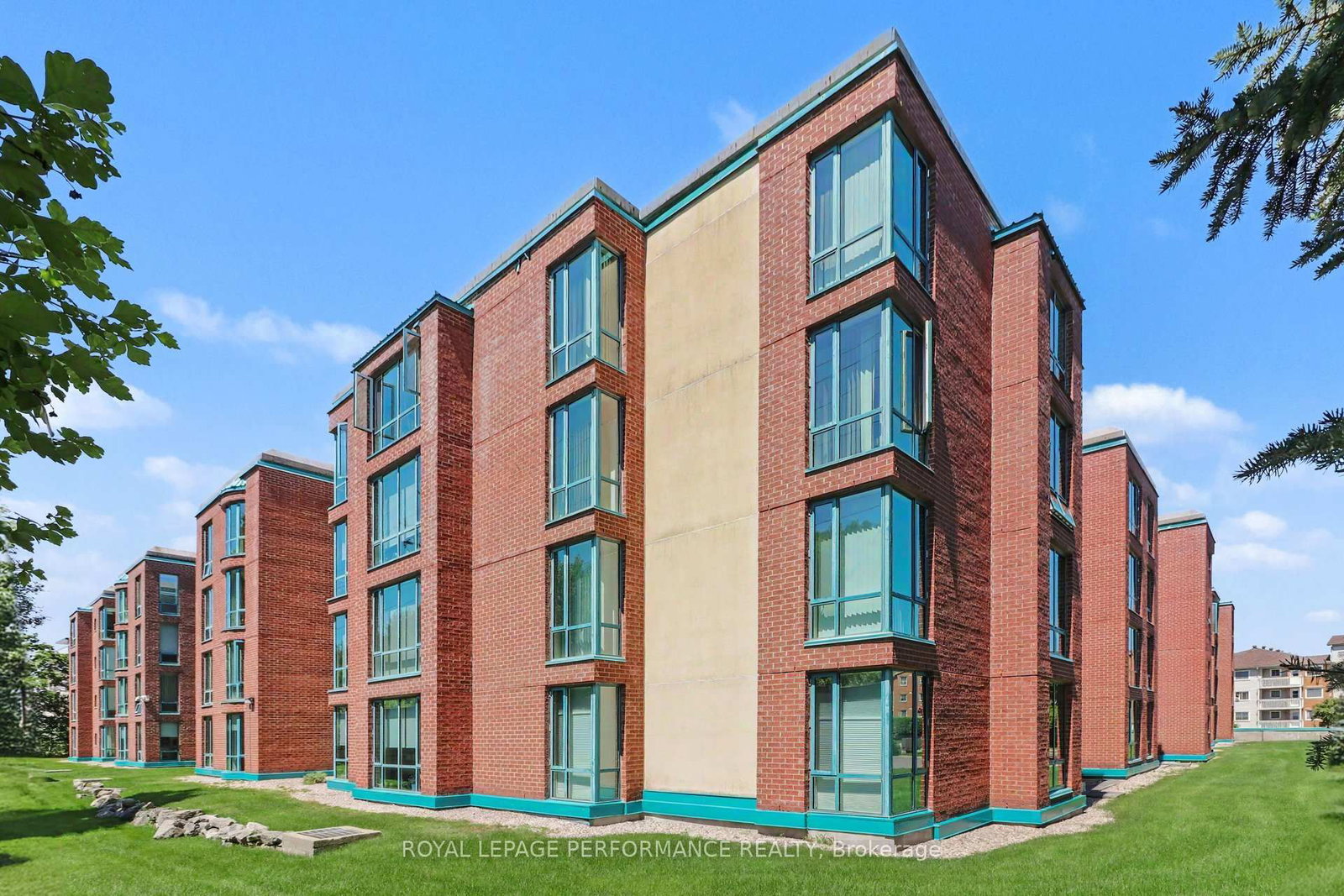 340 Centrum Boulevard • #304 • Ottawa, ON photo 36