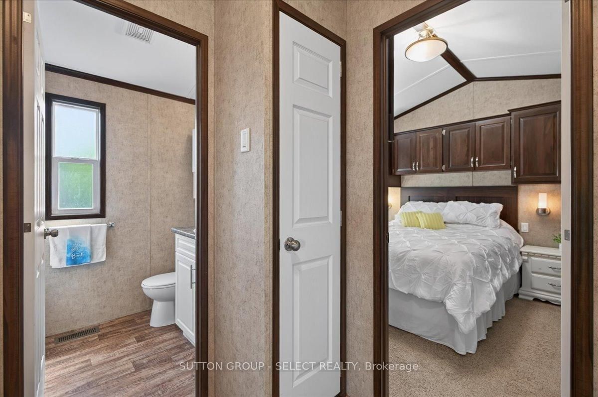 8685 Rock Glen Road • #400 • Lambton Shores, ON photo 10