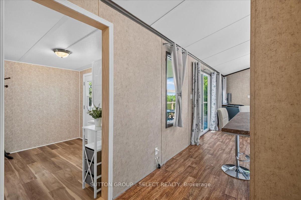 8685 Rock Glen Road • #400 • Lambton Shores, ON photo 16