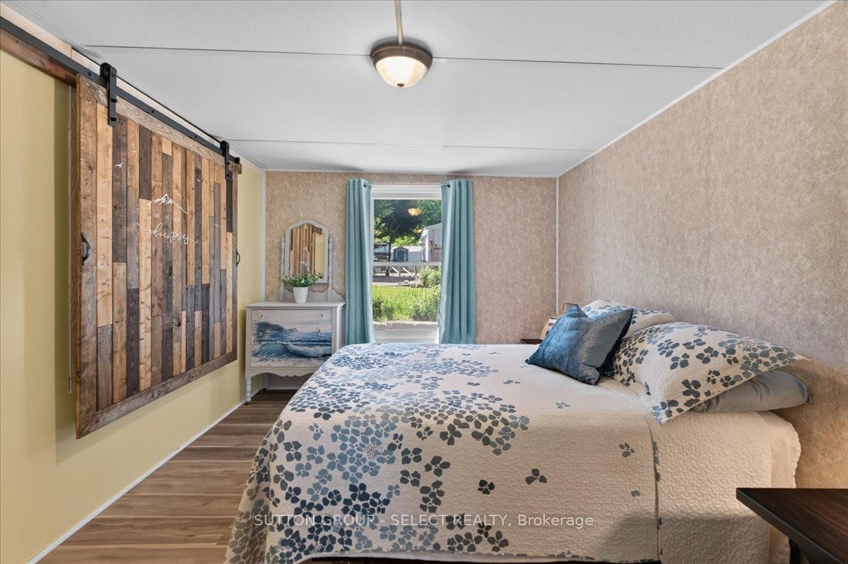 8685 Rock Glen Road • #400 • Lambton Shores, ON photo 19