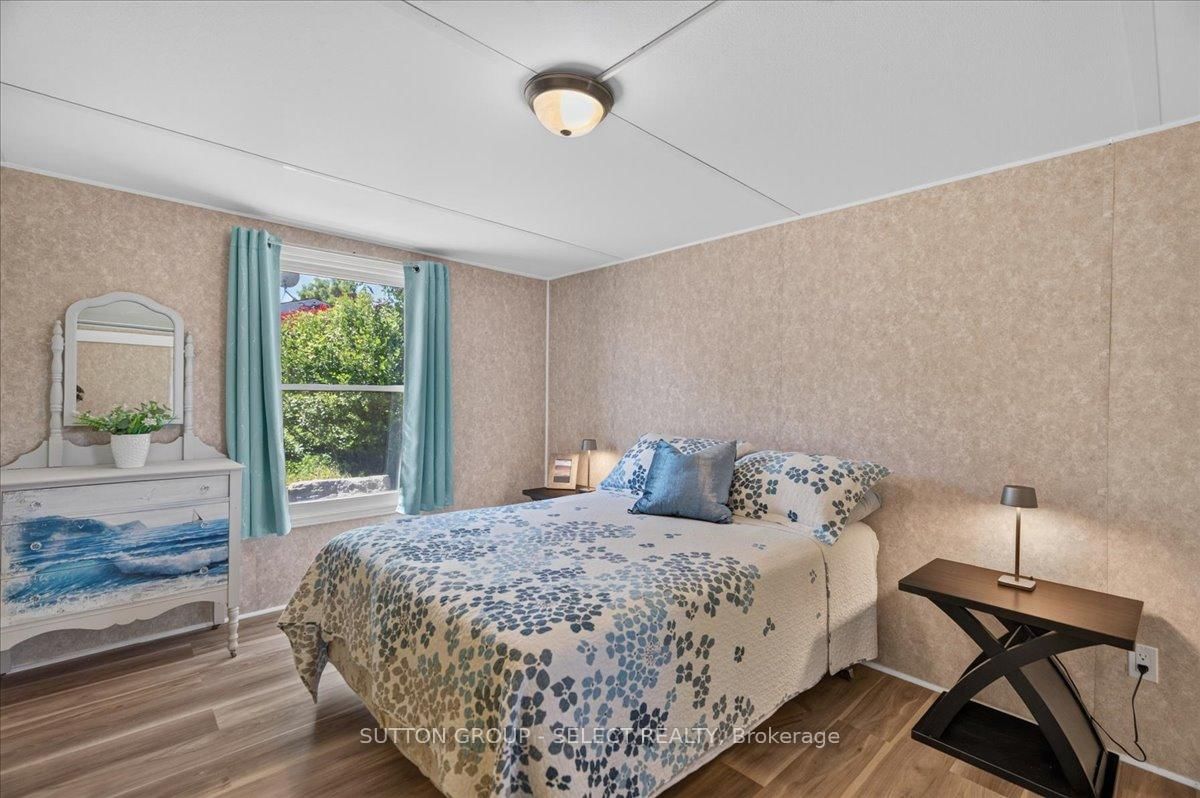 8685 Rock Glen Road • #400 • Lambton Shores, ON photo 20