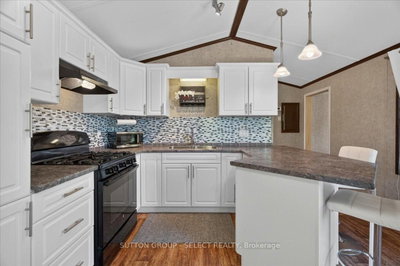 8685 Rock Glen Road • #400 • Lambton Shores, ON photo 8