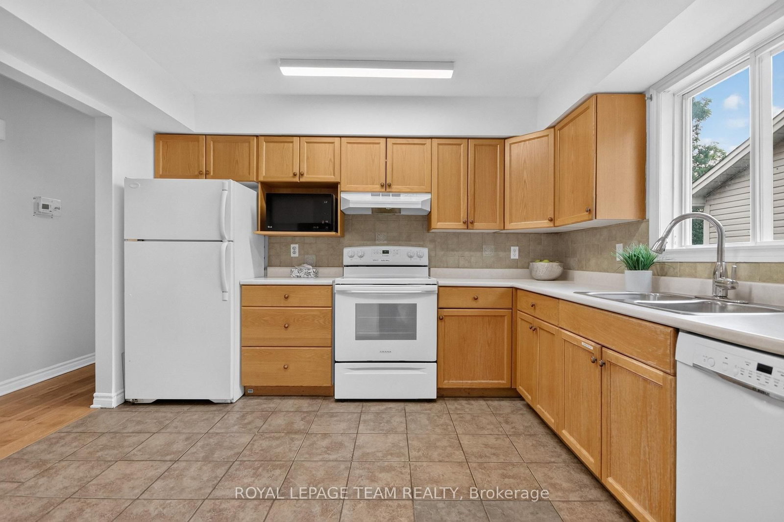 148 CHARLOTTE Street • Merrickville-Wolford, ON photo 12