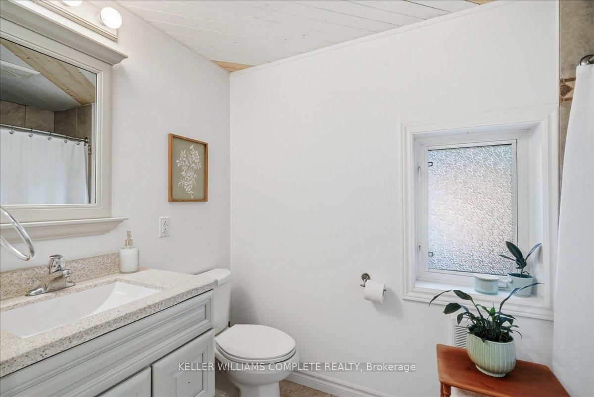 46 OLD PORTAGE Road • Quinte West, ON photo 14