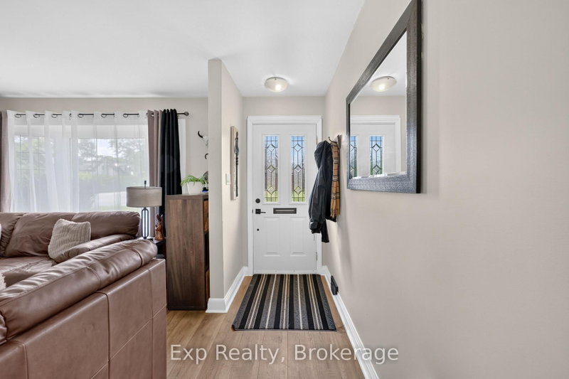 15 Redden St photo 5