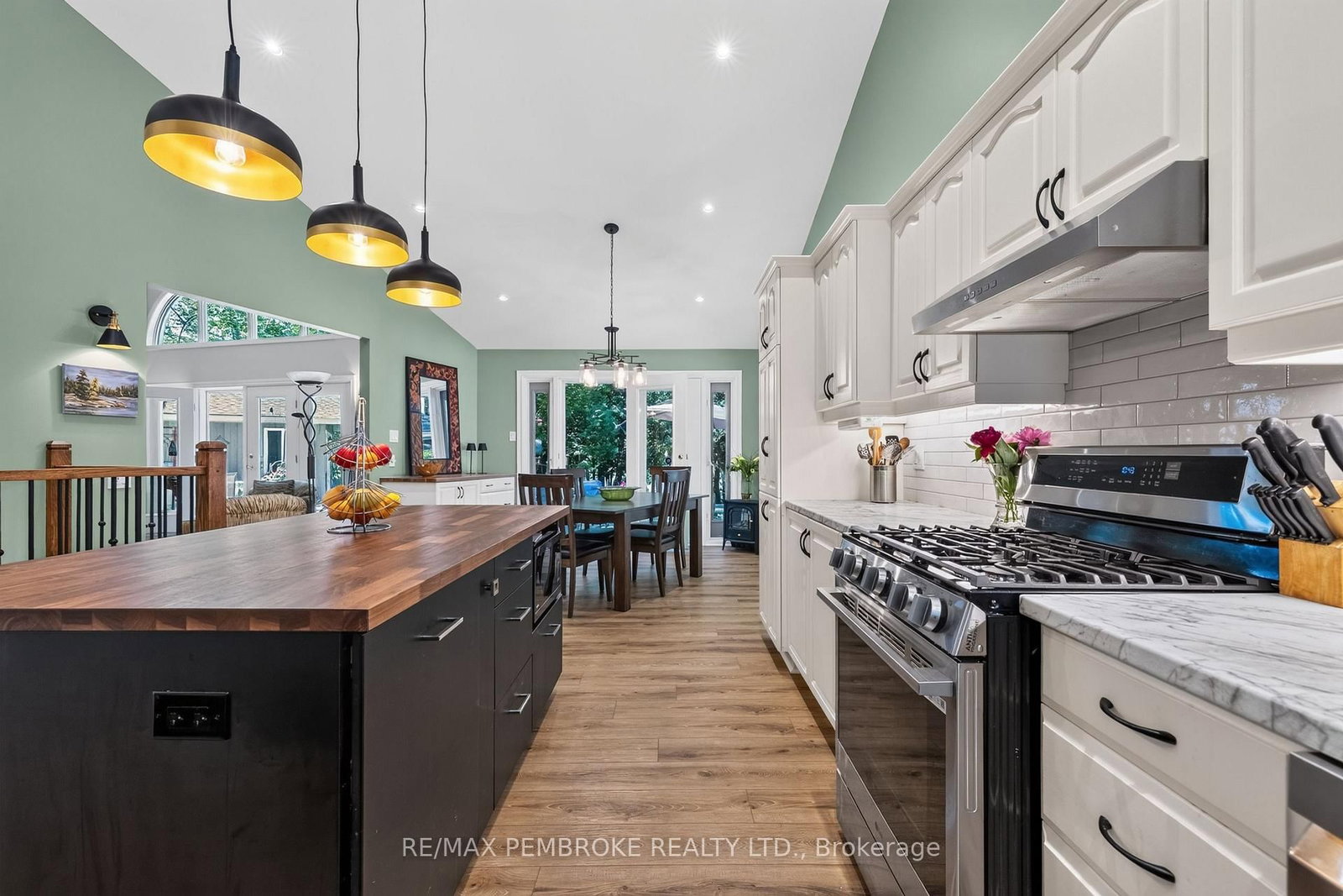 131 Clem Trail • Westmeath, ON photo 10