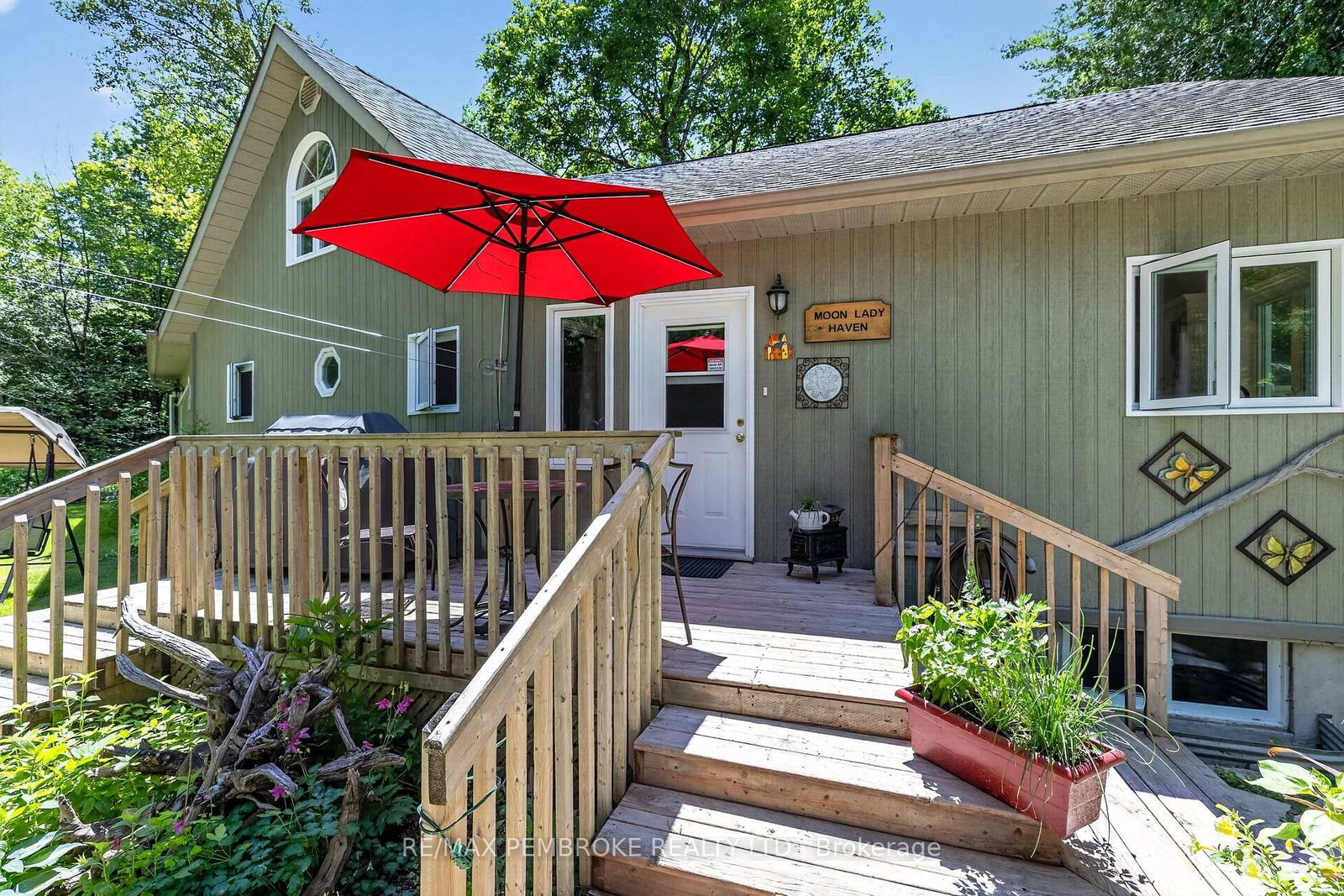 131 Clem Trail • Westmeath, ON photo 4