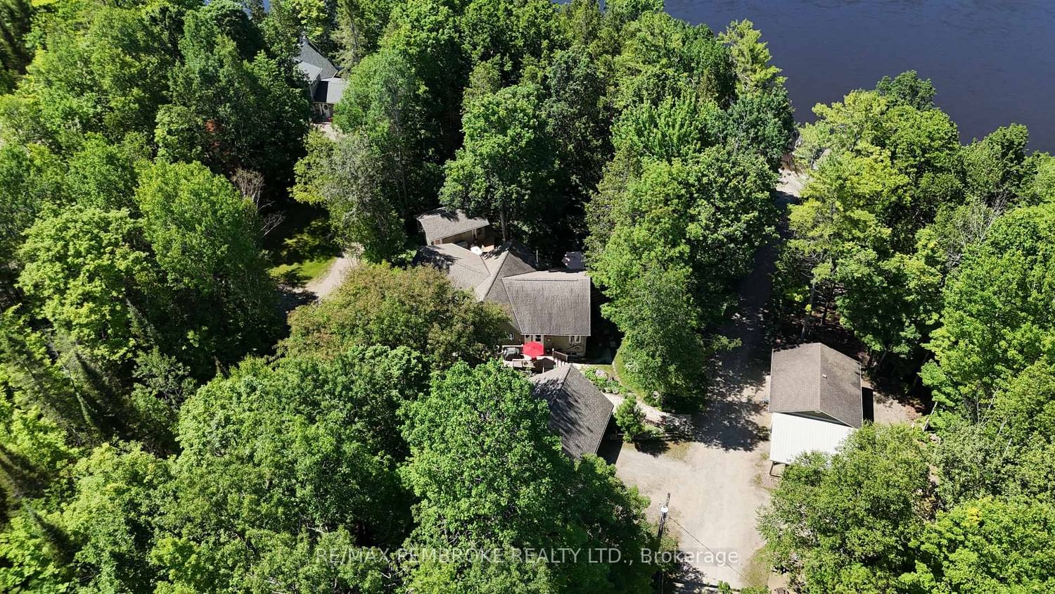 131 Clem Trail • Westmeath, ON photo 5