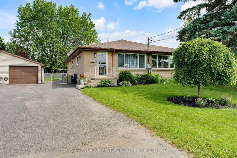 1410 Woodfield Crescent