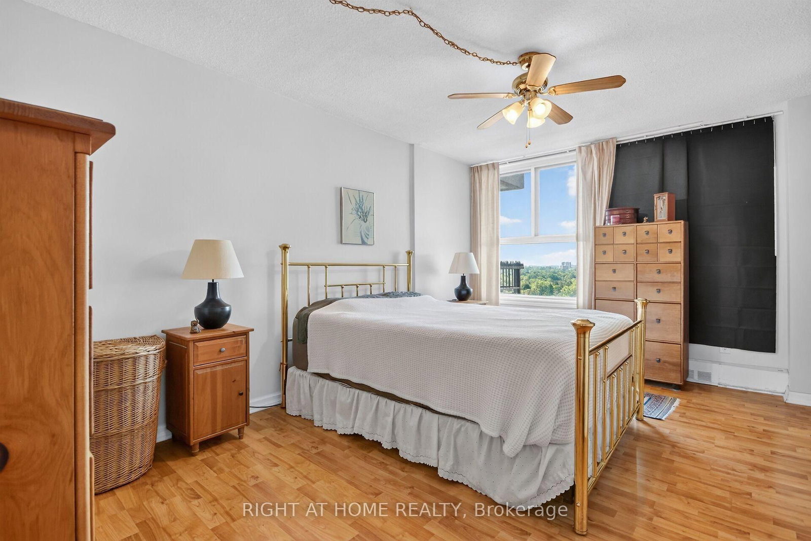 1785 Frobisher Lane • #2204 • Ottawa, ON photo 16
