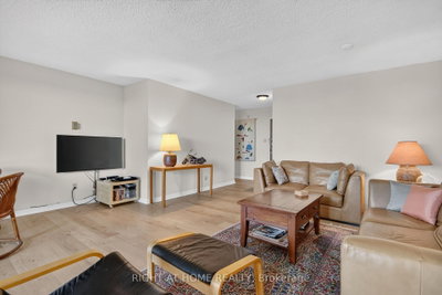 1785 Frobisher Lane • #2204 • Ottawa, ON photo 8