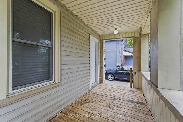 MAIN - 107 Lake Street