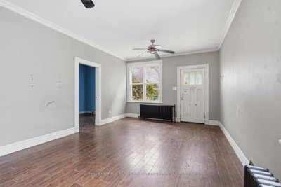 15 CARLTON Avenue • London East, ON photo 8