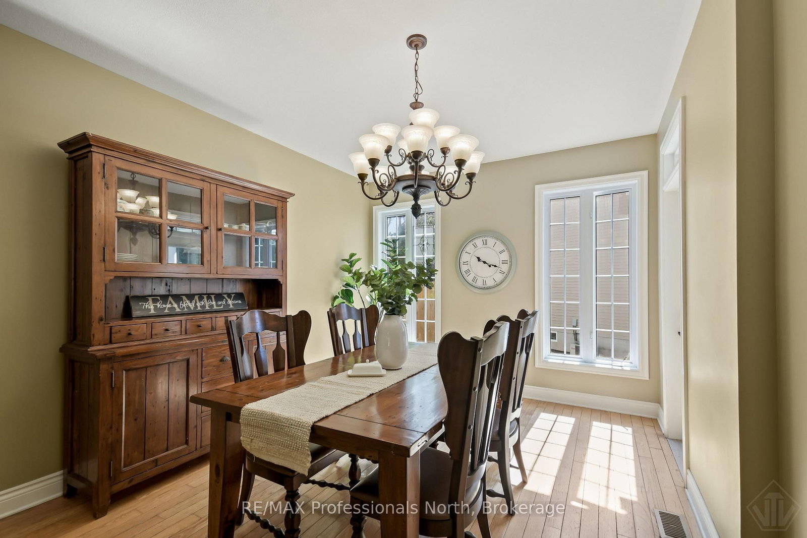 9 Melane Court • Bracebridge, ON photo 4