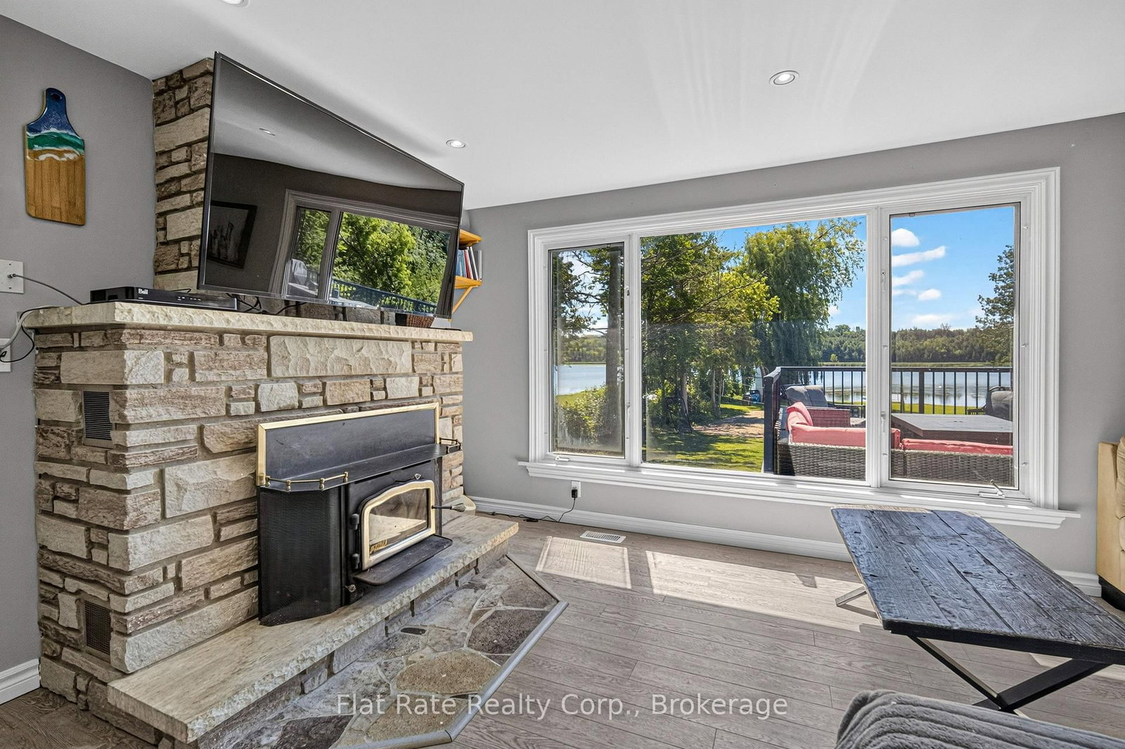 150 MARYLAND Drive • Selwyn, ON photo 10