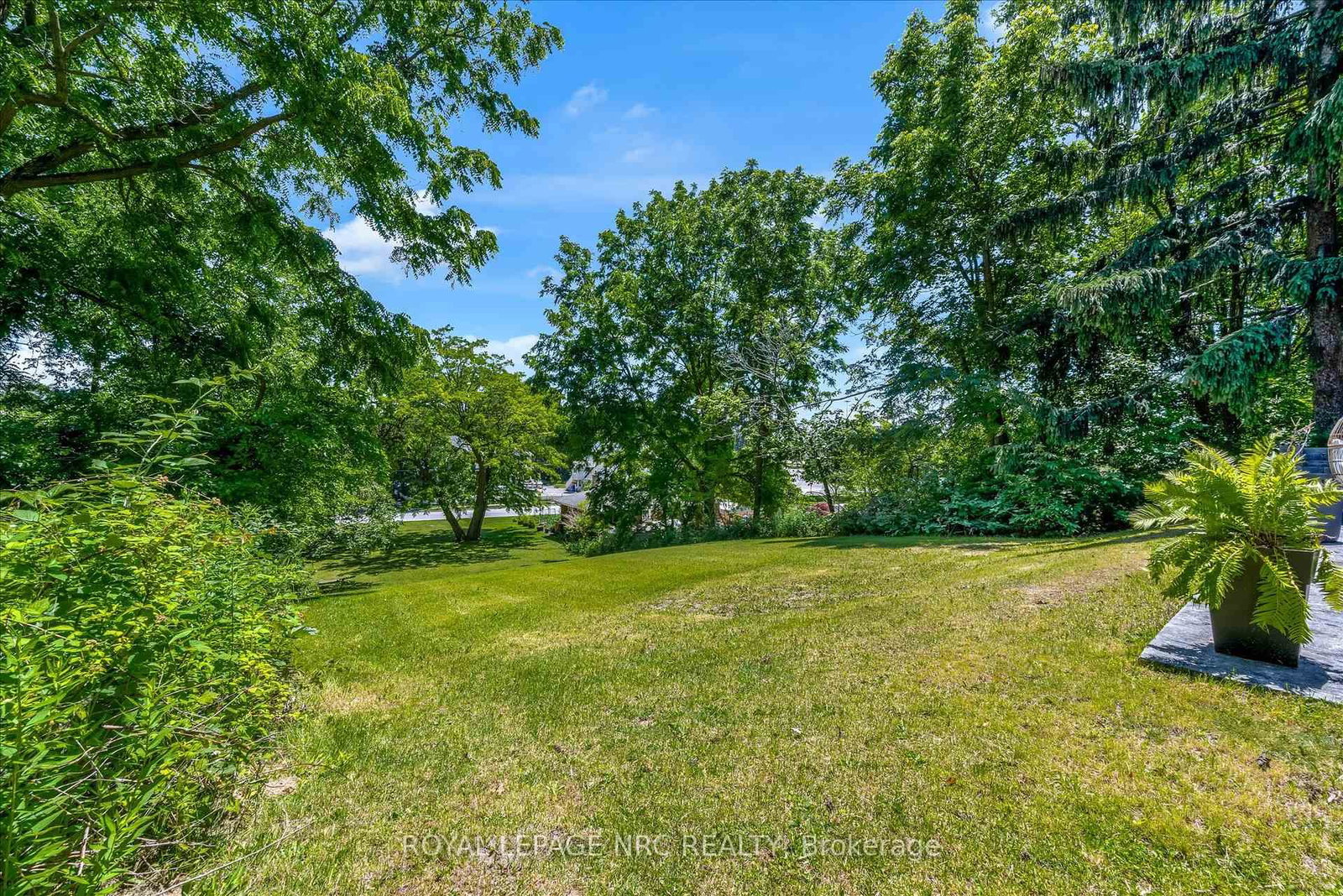273 High Street • Fort Erie, ON photo 11