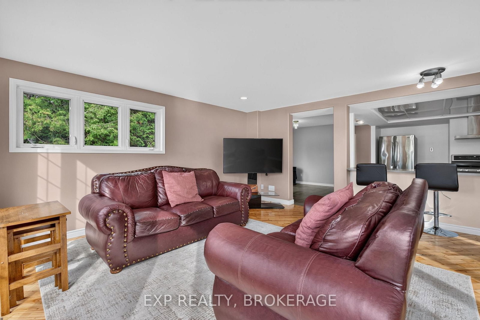 1048 LARK Lane • Inverary, ON photo 11