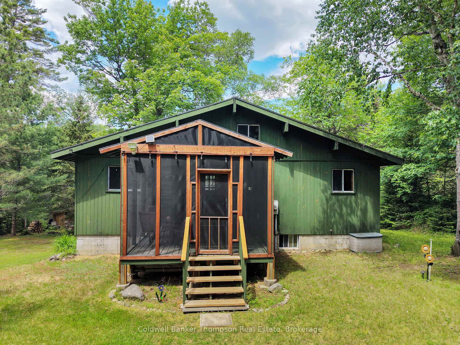 Listing Image 7