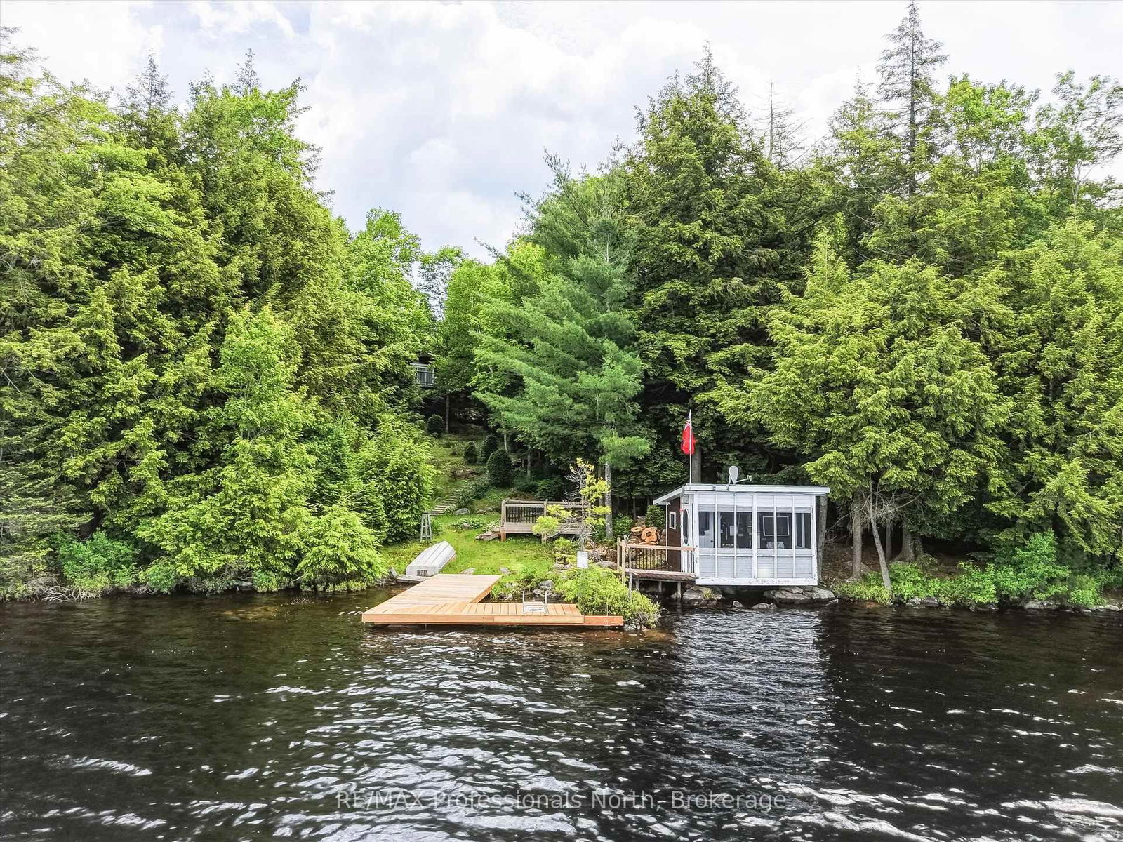 1007 Leech Lake Point Road • Bracebridge, ON photo 11