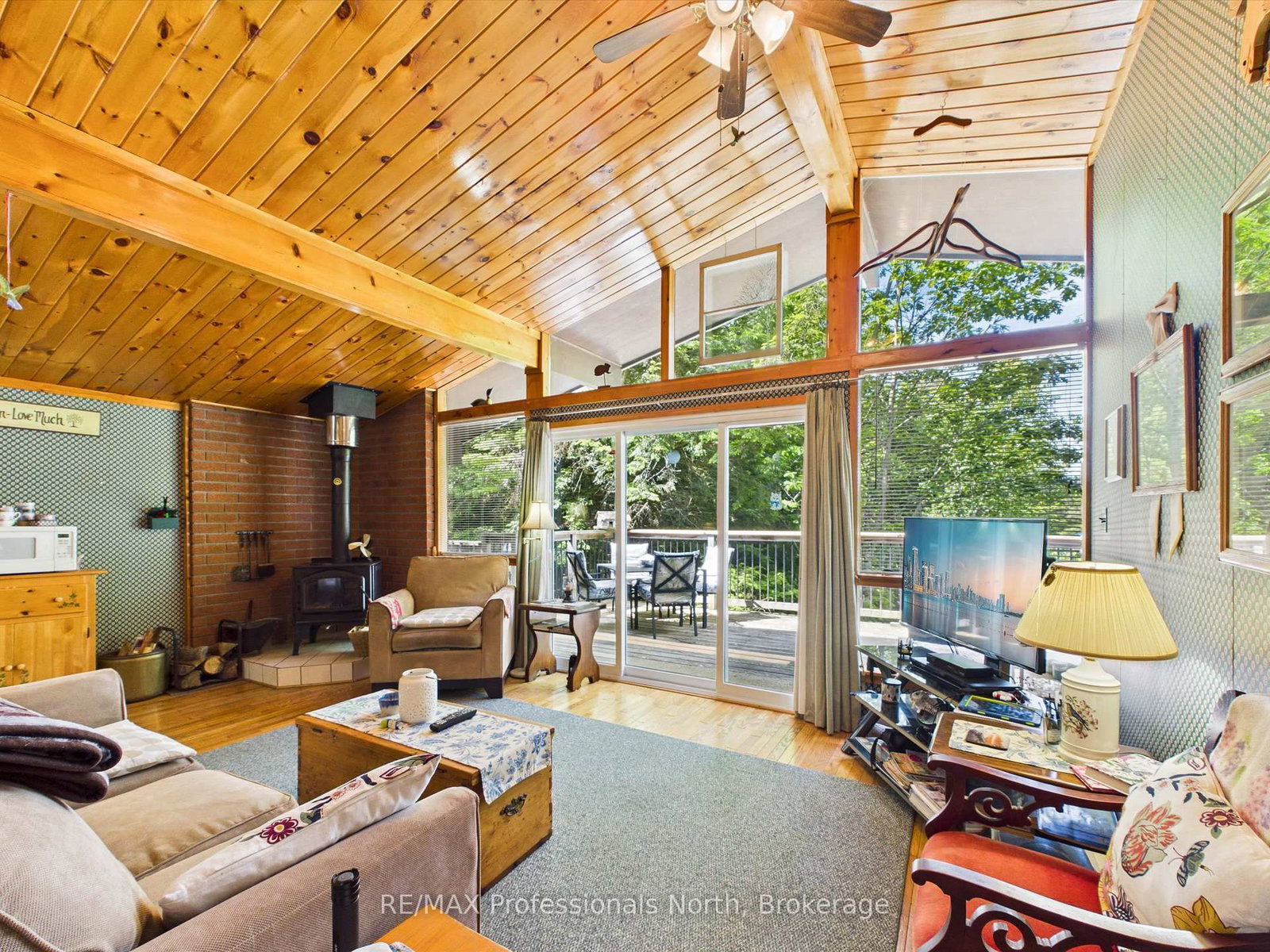 1007 Leech Lake Point Road • Bracebridge, ON photo 22