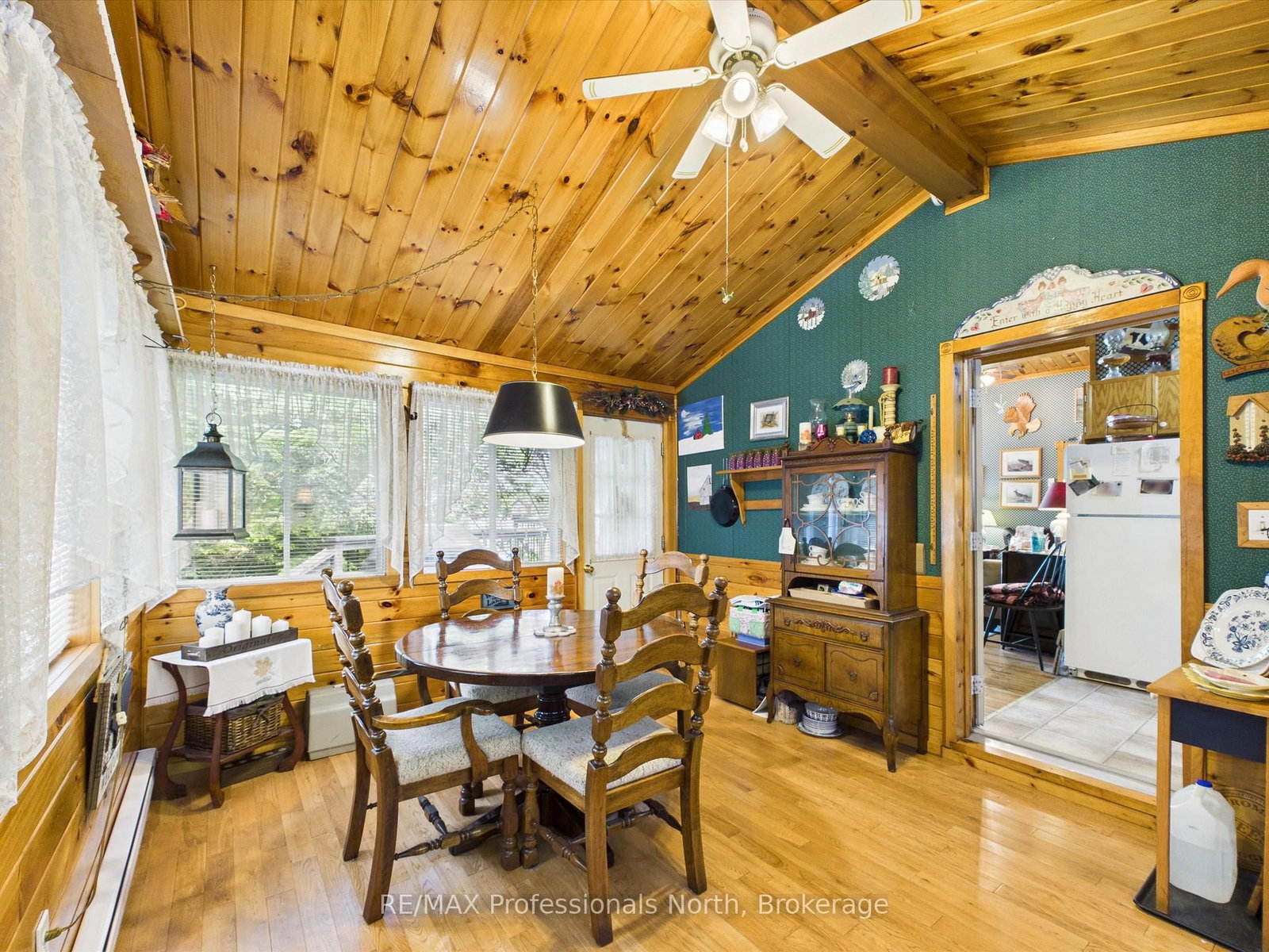 1007 Leech Lake Point Road • Bracebridge, ON photo 26