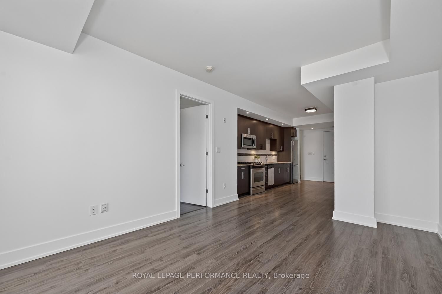 100 S Champagne Avenue • #903 • Ottawa, ON photo 8