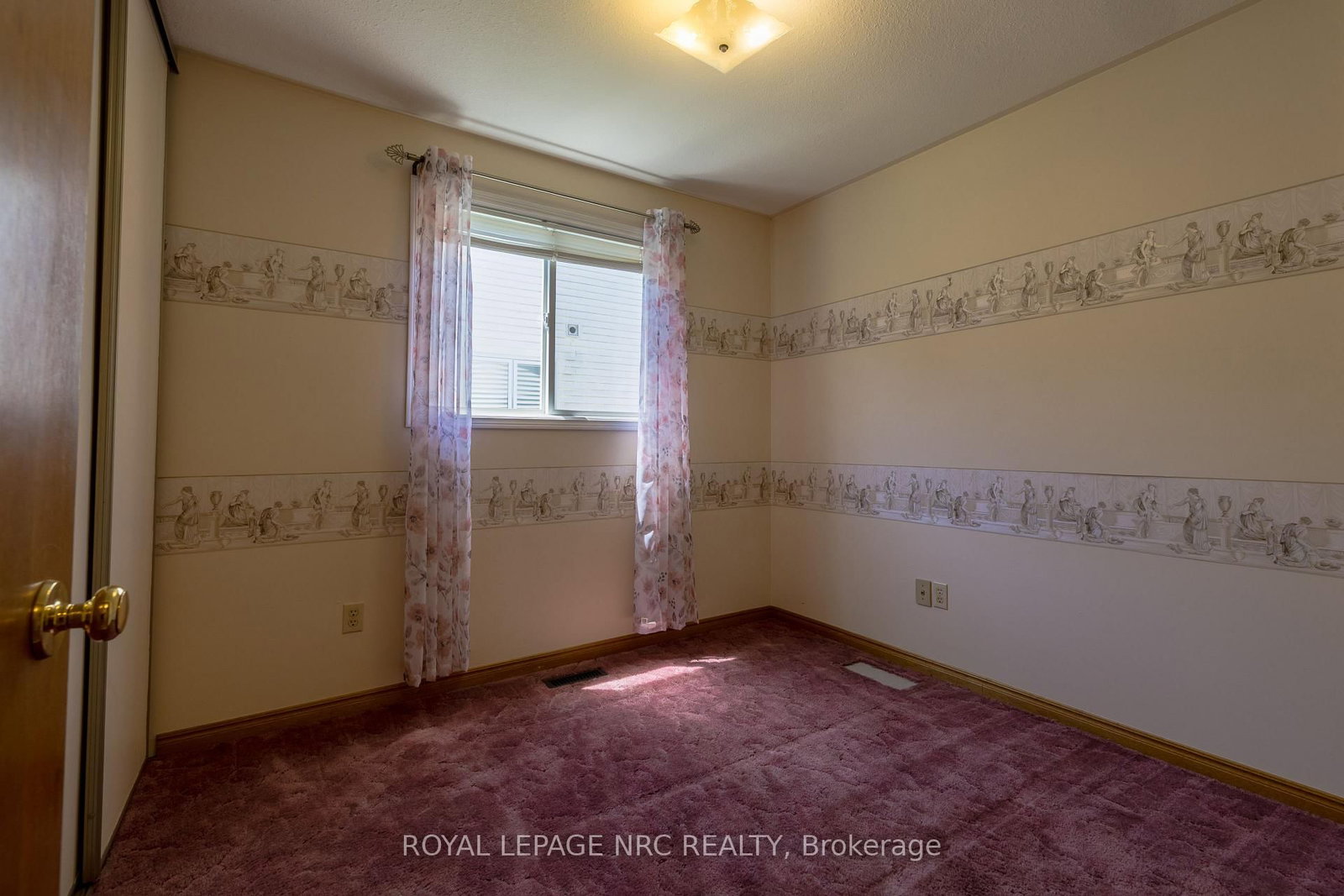 4916 Homestead Drive • Lincoln, ON photo 21