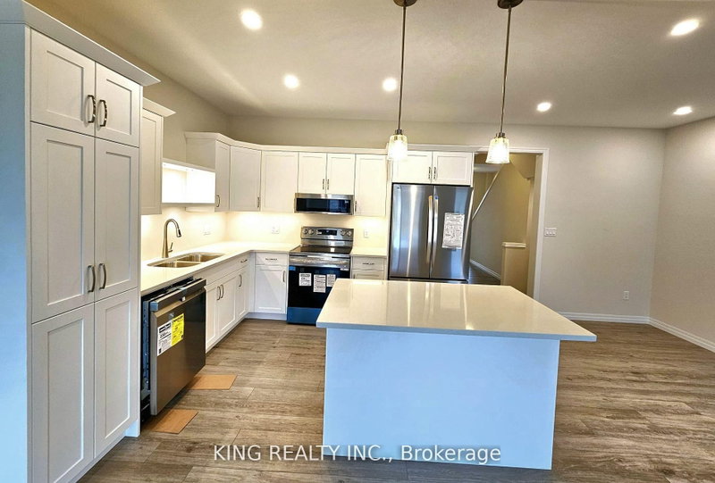214 Renaissance Drive