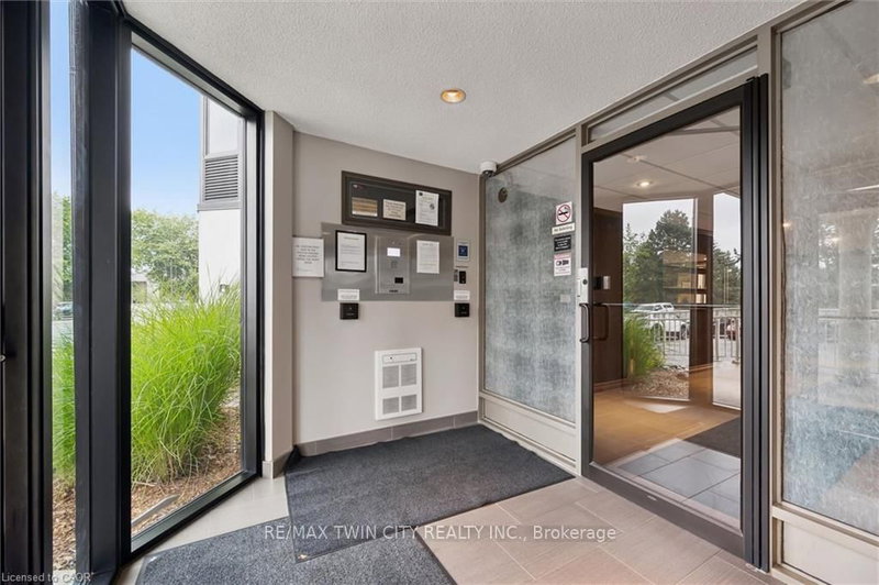 1603 - 35 Green Valley Drive