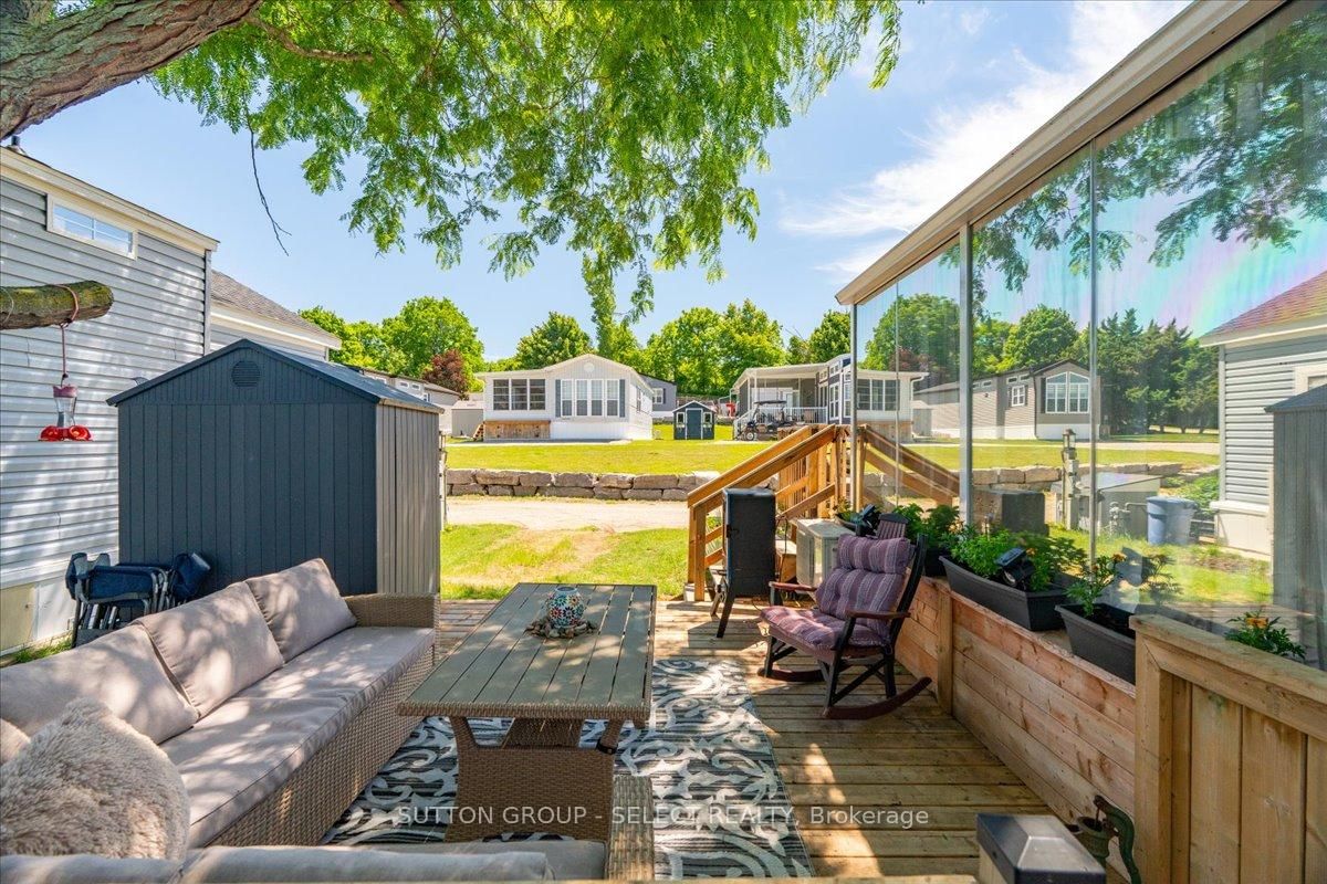8685 Rock Glen Road • #403 • Lambton Shores, ON photo 23