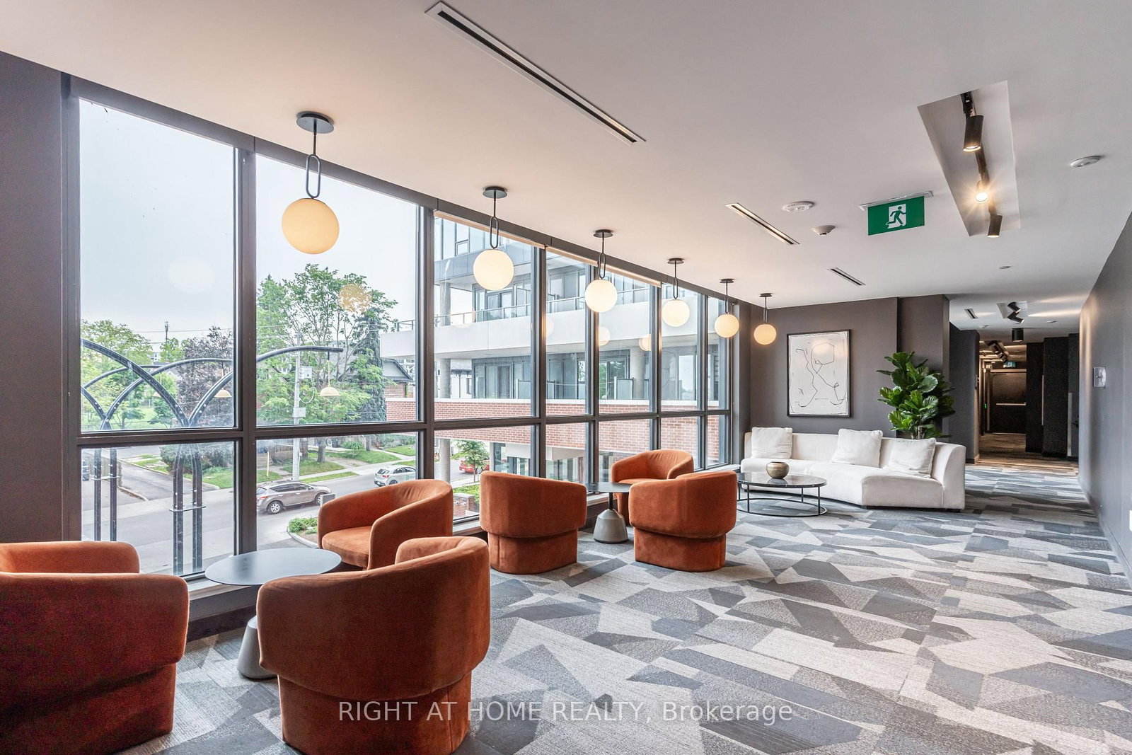 15 S Wellington Street • #301 • Kitchener, ON photo 32