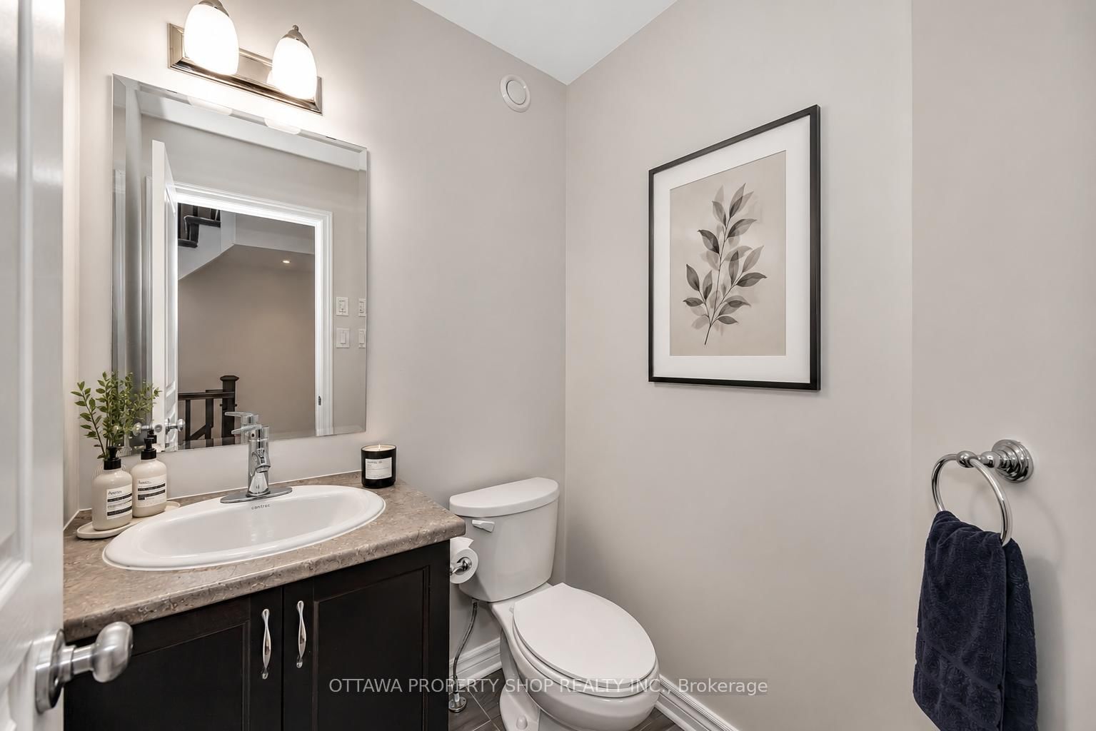 393 Livery Street - Photo 19