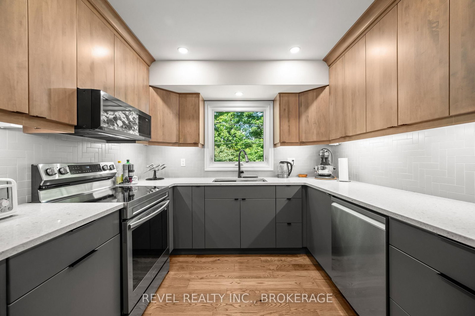 163 Braemar Road • Kingston, ON photo 12