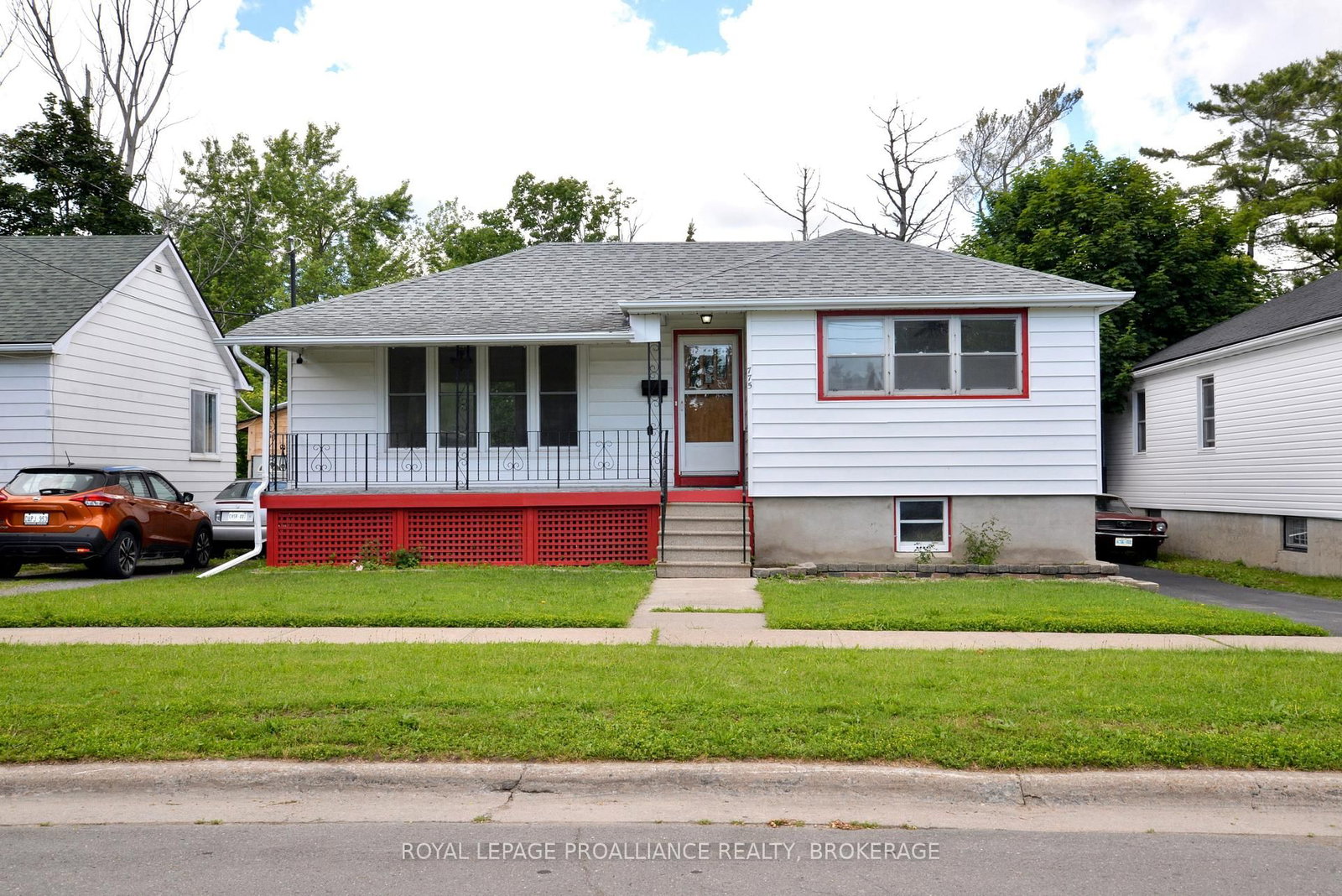 775 Alfred Crescent • Kingston, ON photo 1