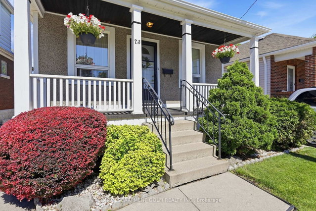 73 Tuxedo Avenue N